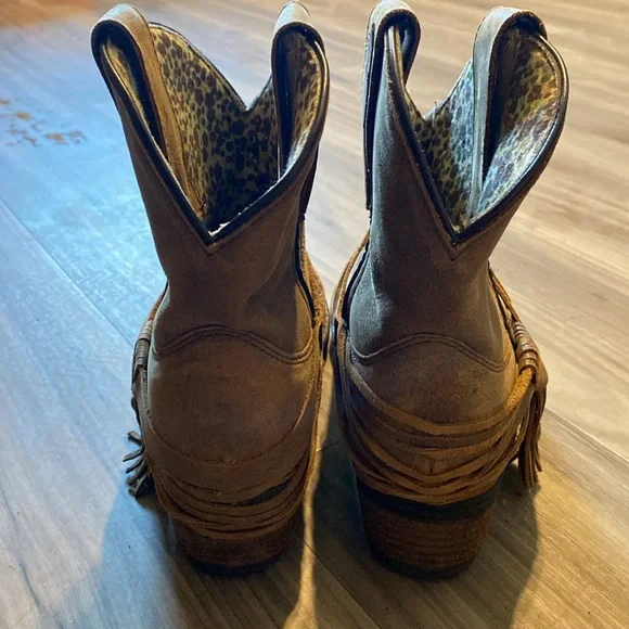 Women’s Laredo Kyra ankle boot - Picture 2 of 5